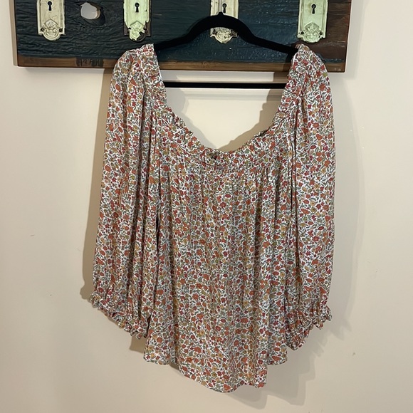 2/$30 Cynthia Rowley Floral Peasant Top Size Large - Picture 8 of 16